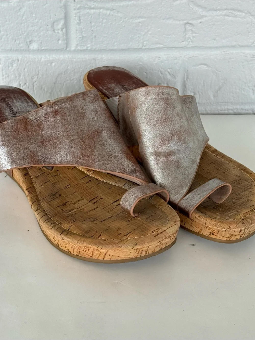 Metallic Donald Pliner Gyer Wedge Sandals Bundle Women's 8.5